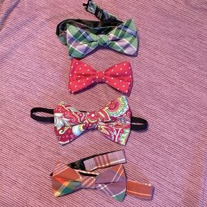 Women’s Bow-Ties Accessories
